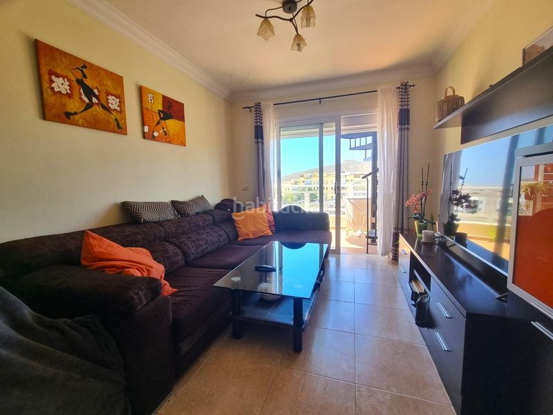 Foto 2a57d947-3724-4e98-ac25-0c2ec75e59a4. Apartament amb aparcament piscina a Cho - Parque de la Reina Arona