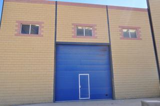 Nau industrial a U sup7 13