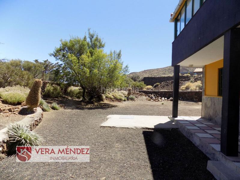 Foto 90d4e831-fcb8-4823-aa90-6d182e421720. Chalet con parcheggio in La Perdoma - San Antonio - Benijos Orotava (La)