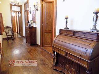 Maison à Santa Cruz de la Palma. Casa en venta en centro, 5 dormitorios.