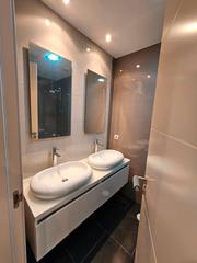 Appartement  Avenida de san agustín. Estupendo piso a estrenar, con garaje , trastero, y zonas comune