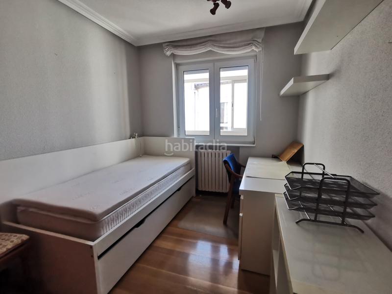 Foto e8081e0f-3682-4ba4-bd5d-15c000c03927. Alquiler piso magnifico piso em alquiler, con sevicios centrales, aire acondicionado. en Salamanca