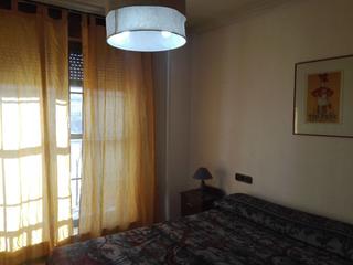 Location Appartement  Calle reyes católicos. En pleno centro... en calle zamora piso en alquiler con servicio