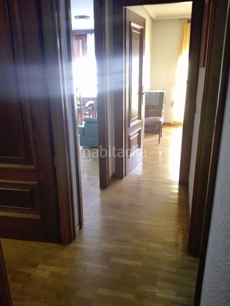 Foto c4dd4bfa-63e9-46c6-a341-696b639dc473. Alquiler piso en pleno centro... en calle zamora piso en alquiler con servicios centrales, consta de salón, cocina, dos dormitorios, un baño, cu en Salamanca