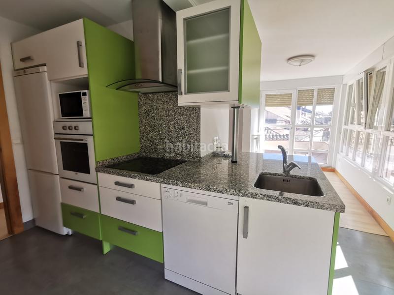 Foto 1b92da69-4b36-434f-87e0-07d7baf7bcd4. Alquiler piso bonito y coqueto ático, con estupenda terraza, con servicios centrales. en Salamanca