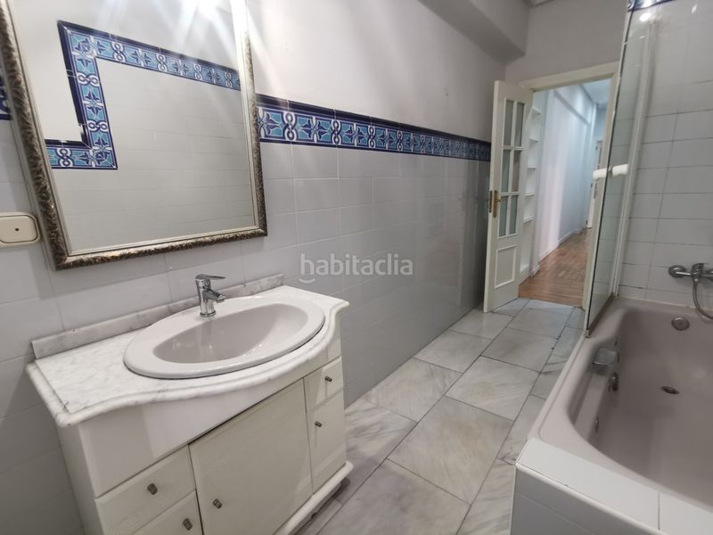 Foto bb6a21a2-3582-4d26-88c4-c15c209bf001. Appartamento con riscaldamento in Sancti Spiritus - San Juan Salamanca