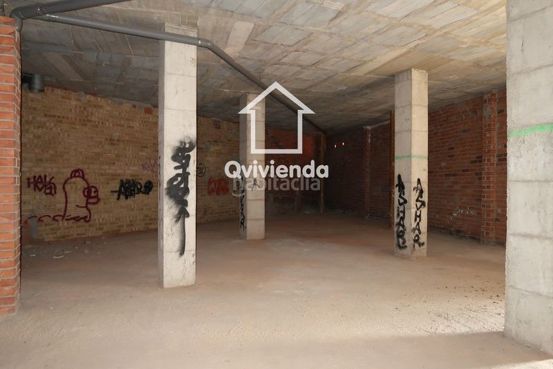 Foto 88b041e2-7741-4e5a-8ce7-e40004c52fb3. Local comercial a Centre Sabadell