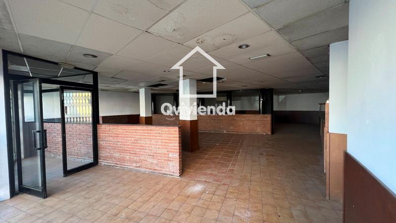 Foto 2a163048-bf03-4f63-b0bd-ee7b9057a3dc. Locale commerciale in Vila de Gràcia Barcelona