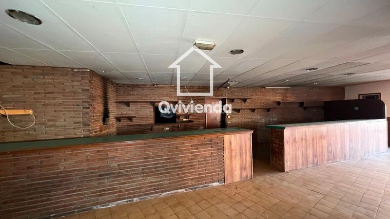 Foto f77fde4a-240d-4db3-ab41-cb9884bef50b. Locale commerciale in Vila de Gràcia Barcelona