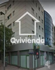 Local Comercial  Carretera barna sabadell. Local comercial en venta en ripollet y con 179 m2.