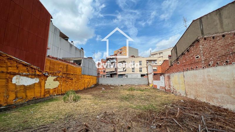 Foto b31f94e9-b8a5-4ab3-b315-2b51259249bb. Terreno residencial solar en venta en calle fernando poo, , barcelona en Sabadell