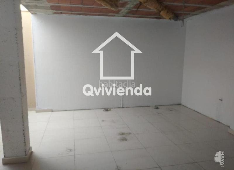 Foto f67350a7-e0ce-45d7-8936-a064a05d1c9f. Locale commerciale in Centre Rubí