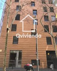 Aparcament cotxe  Carrer de sallarès i pla. Garaje en venta en sabadell.