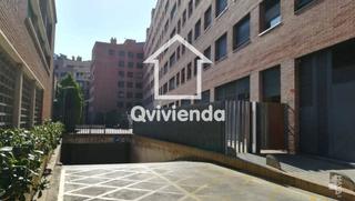 Parking coche  Carrer de l'agricultura. Garaje en venta en sabadell.