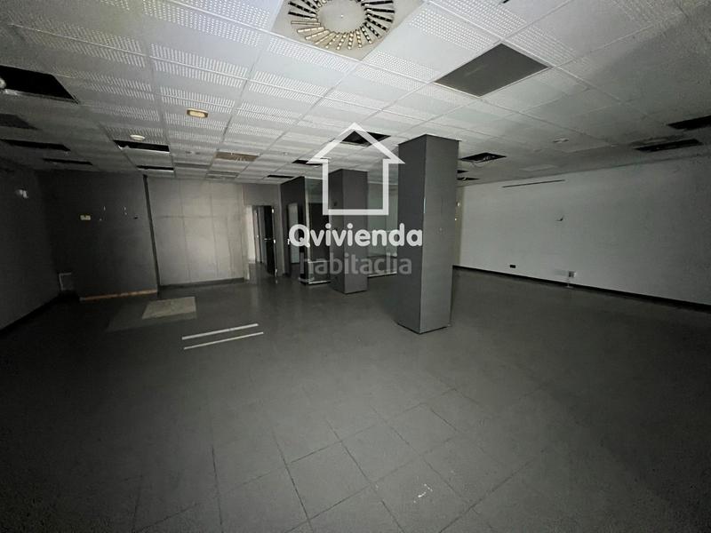 Foto f8496546-2586-4566-b8ba-90296c127eec. Geschäftsraum in Segle XX Terrassa