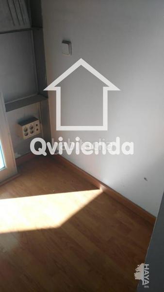 Foto 3bef07ed-e65a-4df2-9e71-e1cbd215f017. Local comercial local en venta en calle sant joaquim, , barcelona en Santa Coloma de Gramenet