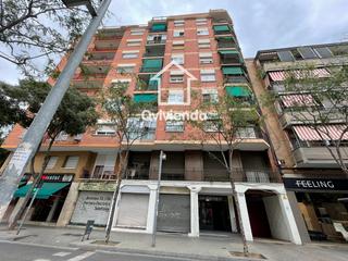 Locale commerciale  Carrer de baldomer solà. Local comercial en venta en badalona y con 85 m2.