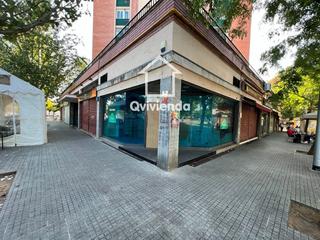 Local commercial  Reis. Local comercial esquinero en cerdanyola del valles