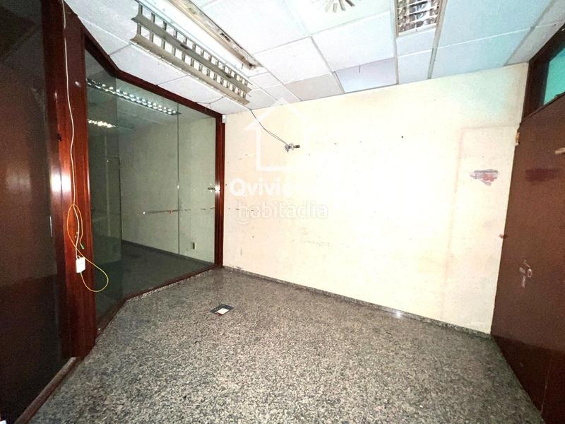 Foto eba9c3a6-b987-4c6f-8a68-7360592b30d0. Locale commerciale in Catalunya - Fontetes Cerdanyola del Vallès