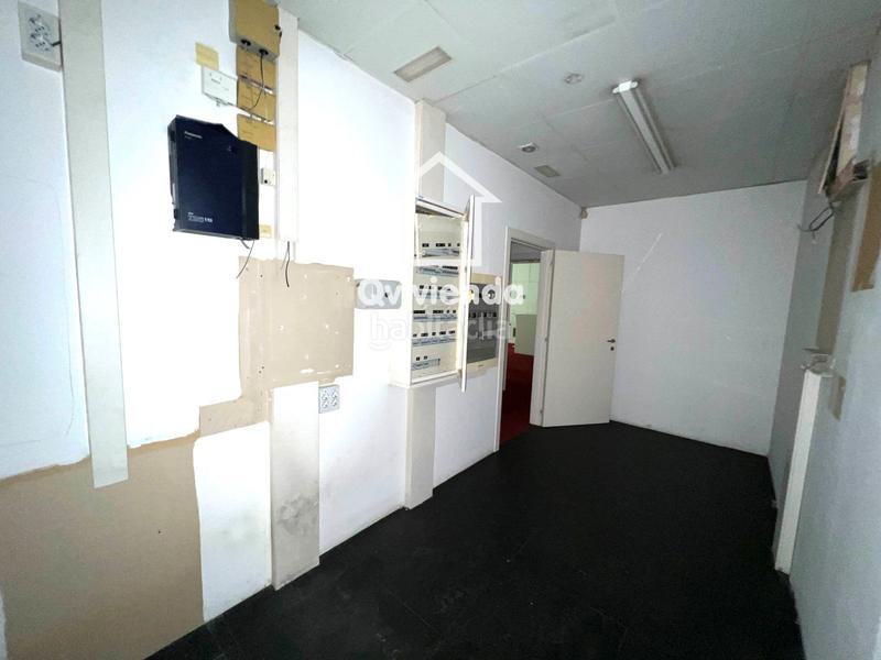 Foto cd88fbff-1517-40fc-bbdc-1f29854a7825. Local commercial dans Centre-Cordelles Cerdanyola del Vallès