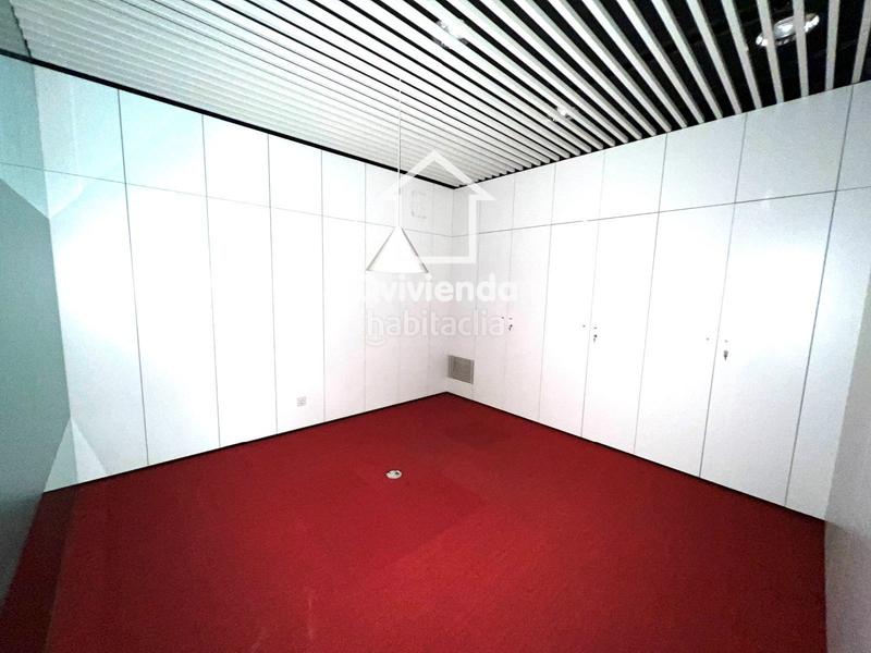 Foto ffc36d8c-1a96-40b9-b9d6-a479d382fe4f. Local commercial dans Centre-Cordelles Cerdanyola del Vallès