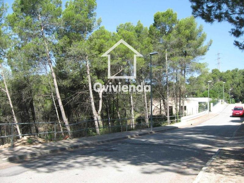 Foto 0b1ea6cd-d2f1-4a3b-876d-7e39ac81904f. Finca rústica en segadors 6 terreno urbanizable en venta en csegadores. en Rubí