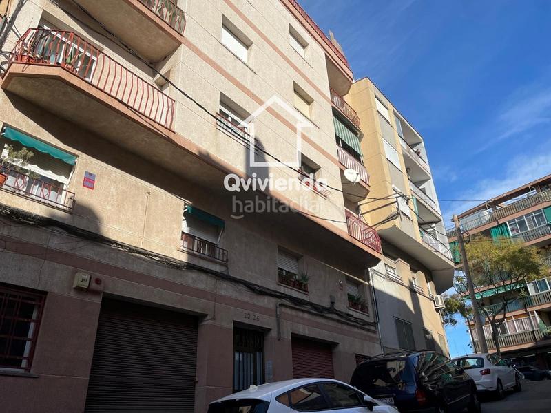 Foto 61b8e6f4-3a6c-45be-bead-42ba5ac55ac6. Local comercial  en venta y con 113 m2. en Badalona