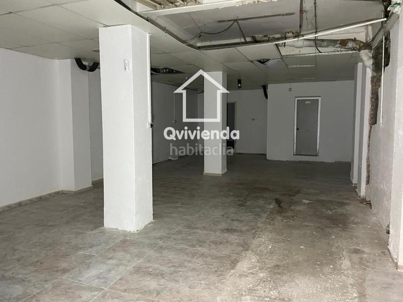 Foto a2319f0b-46cd-4cba-aa69-c08c4dd15868. Local comercial  en venta y con 113 m2. en Badalona