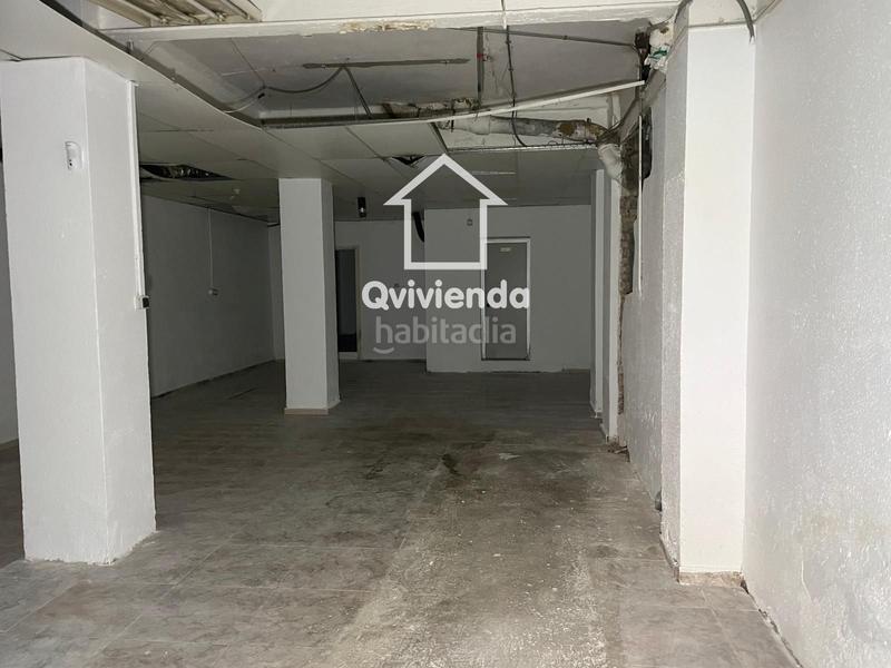 Foto baaf08f3-a0f8-44b7-82e8-be0cae5b534c. Local comercial  en venta y con 113 m2. en Badalona