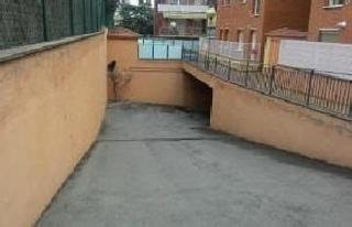 Aparcament cotxe  Ramon llull. Parking sentmenat