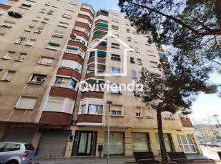Local Comercial  Gran. Local comercial en venta en montmelo y con 232 m2.