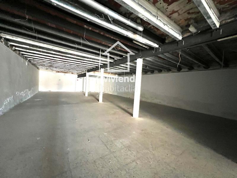 Foto 2890b99b-4427-4696-85b1-d25389db0e28. Local commercial dans Creu de Barberà Sabadell