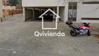 Aparcament cotxe a De cervantes 82. Plaza de parking en sabadell centre