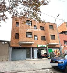 Aparcament cotxe  Polinyà. Plaza de garaje en av. polinya 17. poble nou sabadell