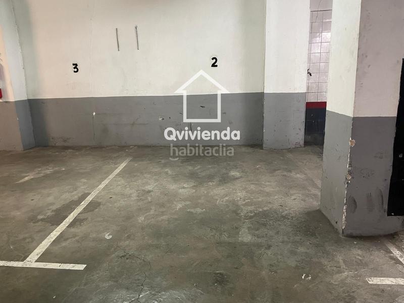 Foto f6d788ad-9a04-4004-9199-085d19547cb3. Posto auto in Artigues Badalona
