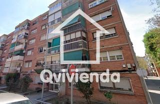 Piso en Eugeni dors 88 d. Piso de 3 hab y balcón en santa perpetua ocupado