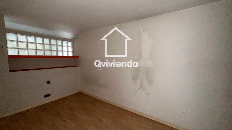 Foto 4f6ed2c3-a560-4f51-ae0d-9843b6432ef7. Local commercial dans Creu de Barberà Sabadell