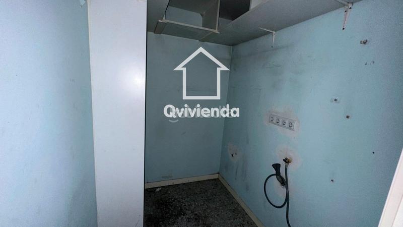 Foto b3273735-9a4d-4fd0-8acc-c9bd8332624f. Local commercial dans Creu de Barberà Sabadell