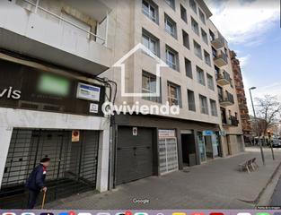 Aparcament cotxe a Almogavers dels 40. Plaza de parking en almogàvers, sabadell