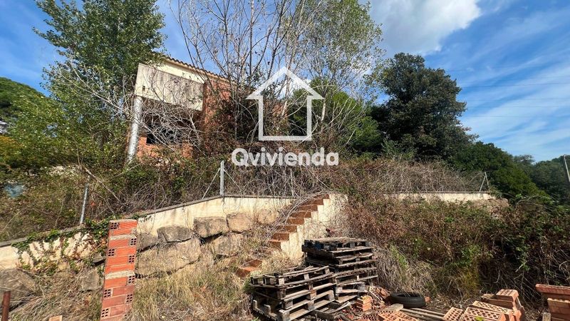 Foto f03270f0-da4a-4ce6-817f-d12c5dc80565. Chalet  independiente en venta en calle priorat, , barcelona en Santa Maria de Palautordera