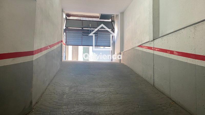 Foto 23354b25-80b3-4f6f-9316-944c85982603. Posto auto in Creu Alta Sabadell