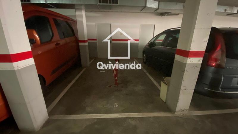 Foto d937097e-b440-47b4-a856-3e21dcac6447. Posto auto in Creu Alta Sabadell