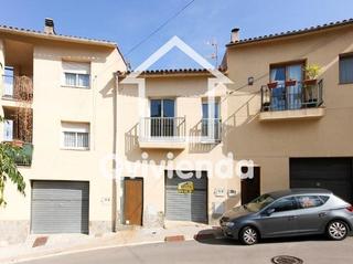 Casa adossada  Josep albagés. Casa adosada en sant llorenç savall