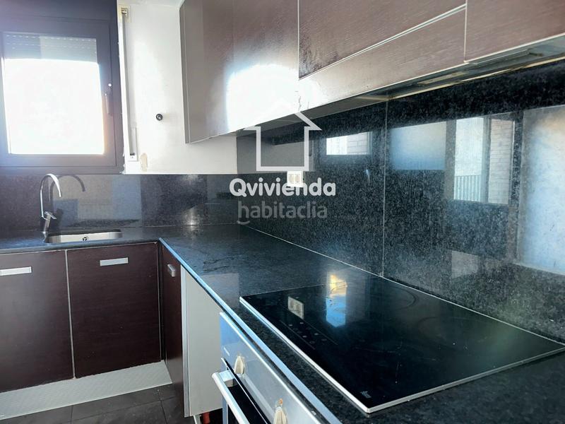 Foto 7a716454-d0eb-4bbc-9e8f-0e977fafb4fe. Dúplex a Centre Granollers