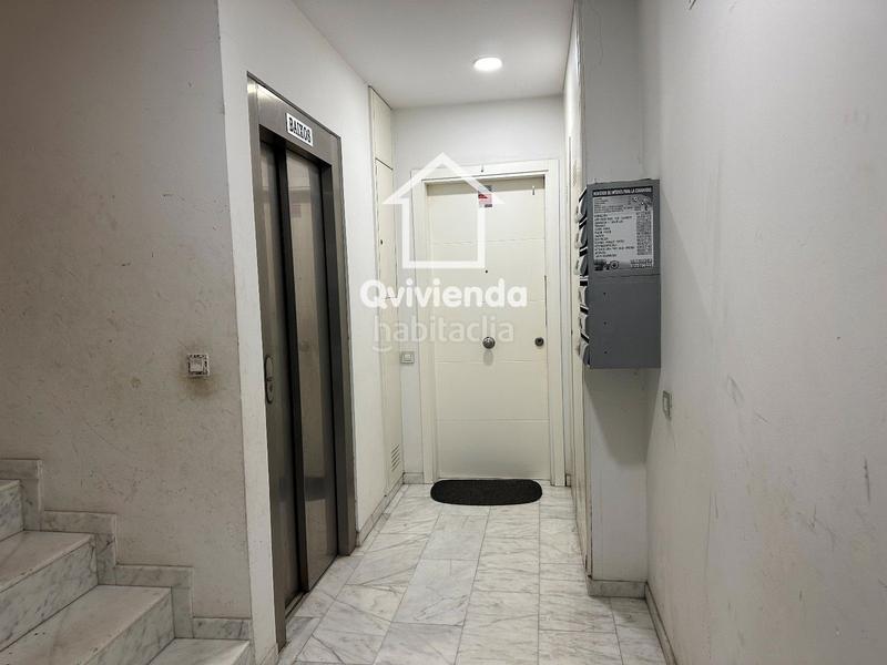 Foto 8c86b3ff-7230-4bc9-a914-72a6b3b32f08. Dúplex a Centre Granollers