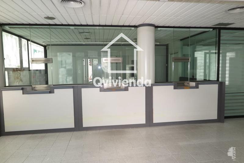 Foto 653b00e5-b50c-45b7-8786-cdda7a48b546. Business premise in Col·legis Nous Mollet del Vallès