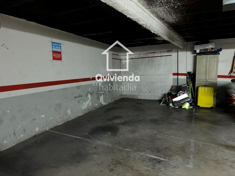 Foto f8242a49-1f29-4f3a-88cf-9756670d3eaf. Autoparkplatz in Parets del Vallès