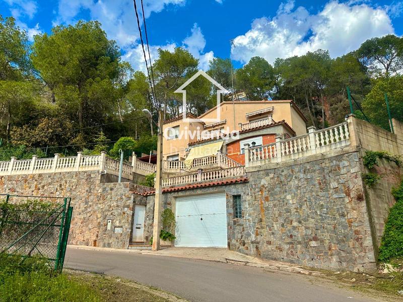 Foto bebe882e-d337-4826-9883-500beb3a1718. Chalet in Airesol Castellar del Vallès