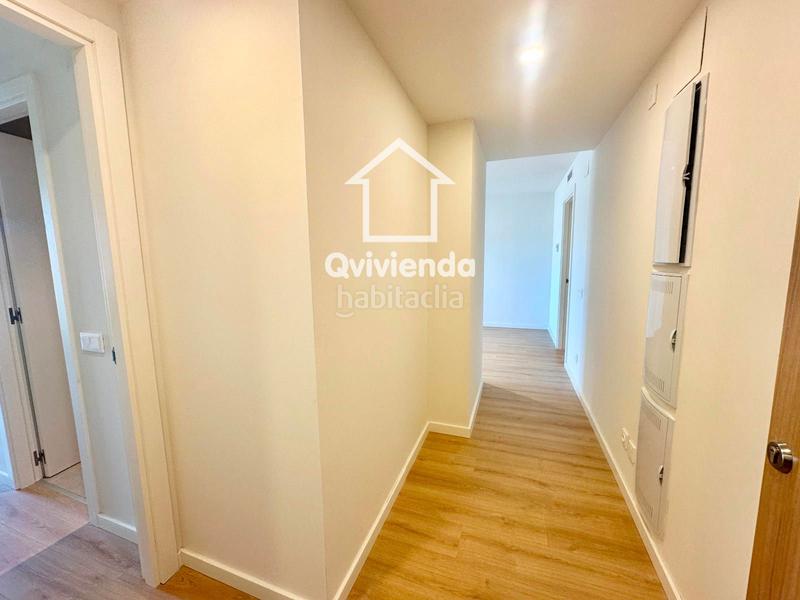 Foto 2f8af6d6-efe3-4ed3-8595-54c3191c4e5c. Appartamento con riscaldamento parcheggio in Sant Pere Nord Terrassa