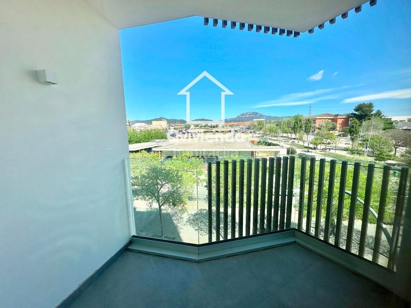 Foto c72d1d8d-f506-45c5-8b61-0ccda8bda6e3. Appartamento con riscaldamento parcheggio in Sant Pere Nord Terrassa